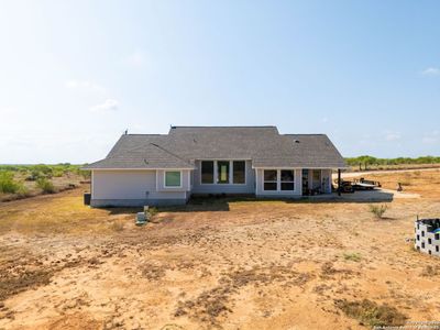 New construction Single-Family house 1141 County Rd 337, Charlotte, TX 78011 - image