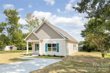 New construction Single-Family house 6625 Tracy Ave, Charlotte, NC 28214 - image 2