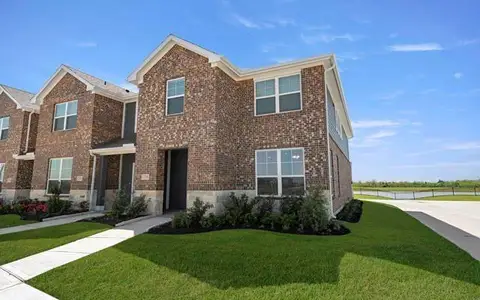 New construction Townhouse house 2738 Mariposa Creek Dr, Rosharon, TX 77583 - image