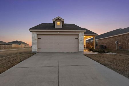 New construction Single-Family house 1429 Dovekie Dr, Forney, TX 75126 - image