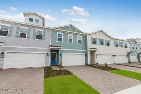 New construction Townhouse house 240 Cherry Elm Dr, St. Augustine, FL 32092 Birch- photo 1 1