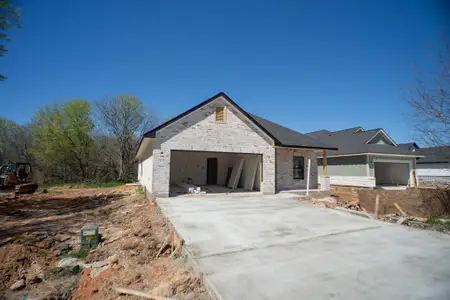 New construction Single-Family house 2571 Dove Xing, Navasota, TX 77868 - image