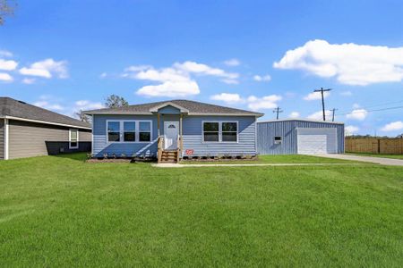 New construction Single-Family house 19218 Akin Drive, Crosby, TX 77532 - photo 0