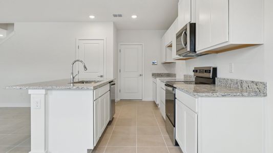 New construction Townhouse house 6693 Horseshoe Ln Wy, St. Cloud, FL 34773 plan Coronado - End - image 13