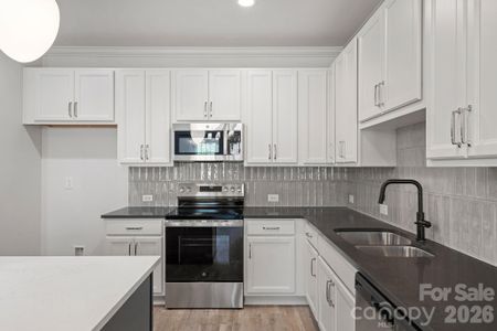 New construction Townhouse house 4424 Northaven Dr, Charlotte, NC 28206 - image 8