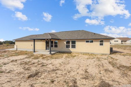 New construction Single-Family house 30 Log Cabin Wy, Poteet, TX 78065 - image