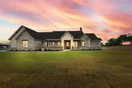 New construction Single-Family house 2028 Liberty Ct, Weatherford, TX 76088 - image