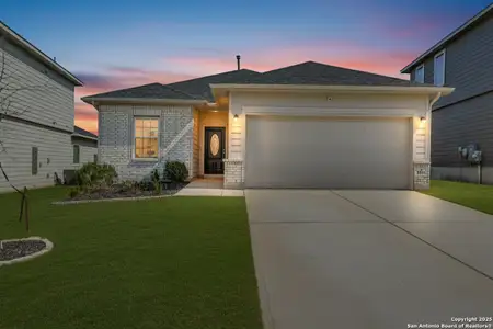 New construction Single-Family house 8931 Hazel Birch, Elmendorf, TX 78112 plan Frio - image