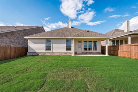 New construction Single-Family house 3512 Austin St, Gainesville, TX 76240 Cascade II- photo 22 22