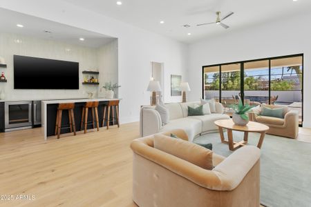 New construction Single-Family house 8125 E Gail Rd, Scottsdale, AZ 85260 - image 18