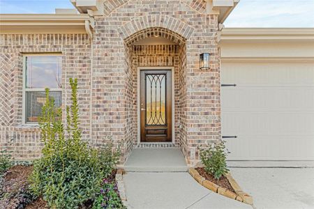 New construction Single-Family house 1552 Laurel Ave, Aubrey, TX 76227 Redbud II- photo 2 2