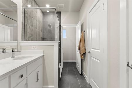 Wildridge by Grenadier Homes in Oak Point - image 5