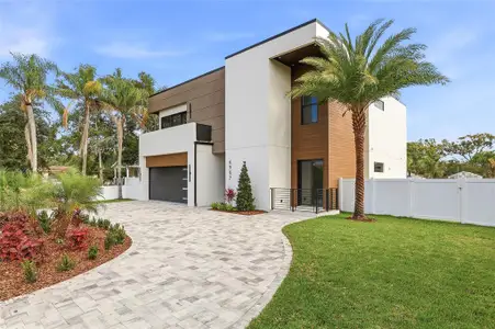 New construction Single-Family house 6907 N Blvd, Tampa, FL 33604 - image