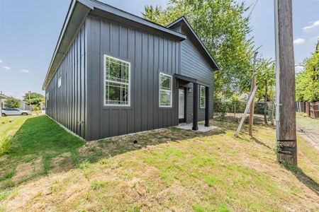 New construction Single-Family house 1402 Driess St, Fort Worth, TX 76104 - image