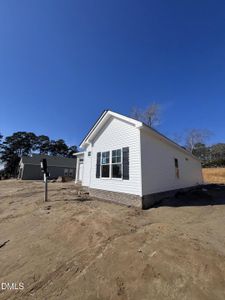 New construction Single-Family house 1707 Elizabeth Dr, Kinston, NC 28504 - image