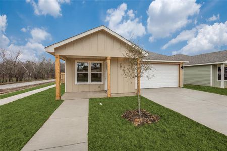 New construction Single-Family house 201 Thomas Street, Terrell, TX 75160 - photo 0