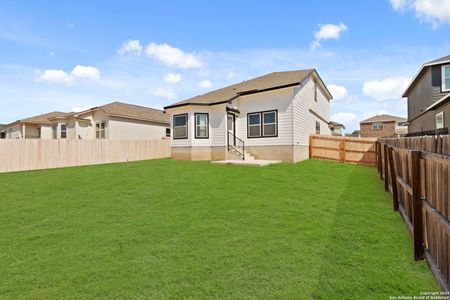 New construction Single-Family house 260 Antelope Vly, San Antonio, TX 78245 The Fulton- photo 14 14