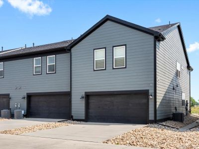 New construction Townhouse house 1616 Riverplace Dr, Unit 4, Windsor, CO 80550 plan The Woodland - image