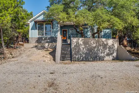 New construction Single-Family house 1287 Rotherman, Canyon Lake, TX 78133 - image