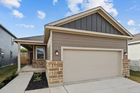 New construction Single-Family house 9010 Ocotillo Rdg, San Antonio, TX 78222 plan Isabella - 1585 - image