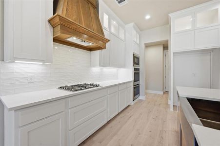New construction Single-Family house 1053 Llano Wy, Poolville, TX 76487 plan The Longview - image 11
