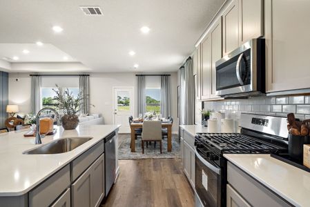 New construction Single-Family house 8002 Coral Dr, Texas City, TX 77591 plan Lassen - image 14