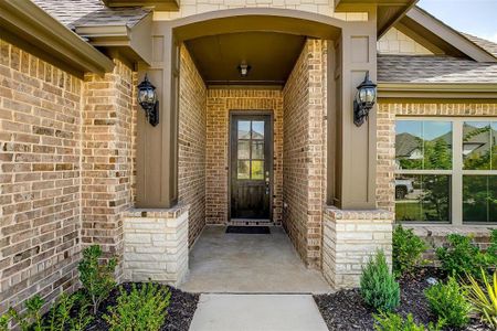 New construction Single-Family house 2611 Loxley Dr, Mansfield, TX 76084 Dover - Front Entry- photo 3 3