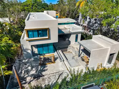 New construction Single-Family house 820 Ne 111Th St, Biscayne Park, FL 33161 - image