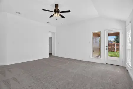 New construction Single-Family house 425 Rose Ave, Cleburne, TX 76033 plan Hanover - image 18