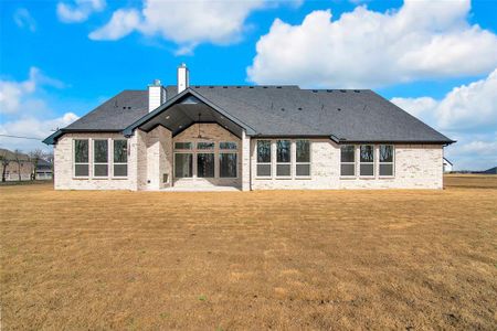 New construction Single-Family house 116 Cooper Ln, Van Alstyne, TX 75495 Concept 3141- photo 3 3