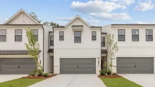 New construction Townhouse house 7251 Sherwood Square Dr, Unit 111, Flowery Branch, GA 30542 - image