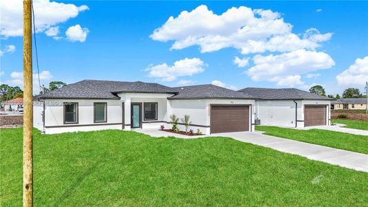 New construction Single-Family house 916 Manresa Ave S, Lehigh Acres, FL 33974 - image