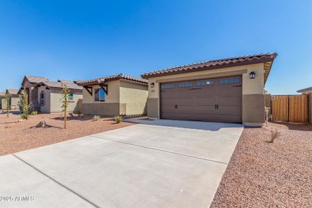 New construction Single-Family house 8569 N 175Th Ln, Waddell, AZ 85355 Amber- photo 4 4