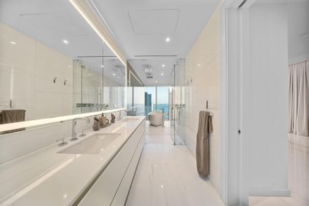 New construction Condo house 300 Biscayne Blvd, Unit 2004, Miami, FL 33131 - image 17