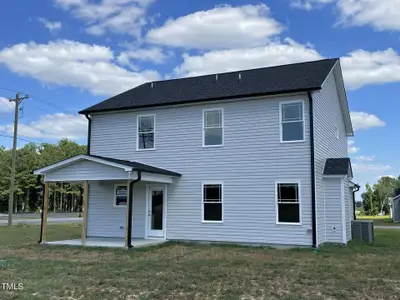 New construction Single-Family house 16 Scotties Ridge Dr, Princeton, NC 27569 null- photo 15 15