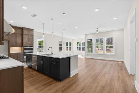 New construction Single-Family house 400 Vinca Circle NW, Kennesaw, GA 30144 plan Venice - image 4