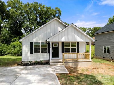 New construction Single-Family house 205 S Slack St, Albemarle, NC 28001 null- photo 0