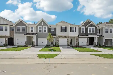 New construction Townhouse house 906 Kensley Grove Ln, Fuquay Varina, NC 27526 plan Litchfield - image
