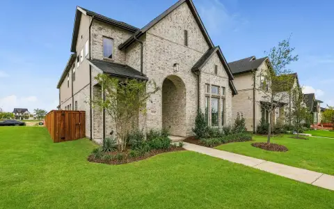 New construction Single-Family house 9361 Jackson Vine Mews, Frisco, TX 75035 plan Barnard - image