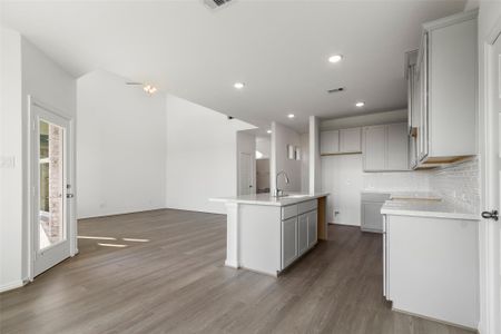 New construction Single-Family house 2718 Ruby Laurel Dr, Arcola, TX 77583 plan Hickory - image 19