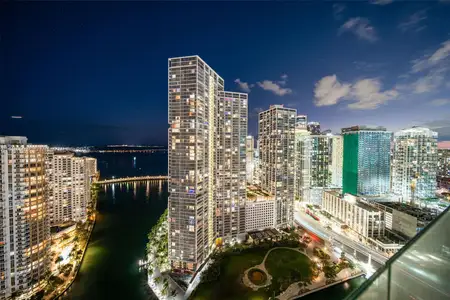 New construction Condo house 300 Biscayne Blvd Wy, Unit 3404, Miami, FL 33131 - image 5