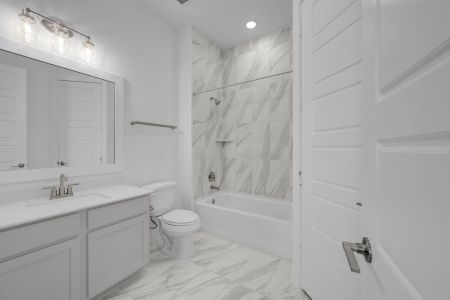 New construction Single-Family house 9912 Cavelier Canyon Ct, Montgomery, TX 77316 plan 16598 Gaines Glen Lane - image 12