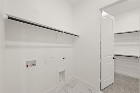 New construction Single-Family house 157 Fan Mill Trl, Weatherford, TX 76085 plan 2404 - image 16