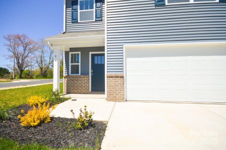 New construction Single-Family house 63 Lauren Ln, Hendersonville, NC 28792 plan Darwin - image