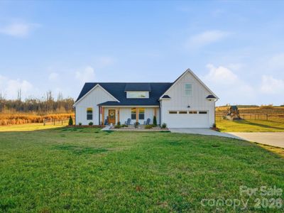 New construction Single-Family house 520 Shoal Rd, Lincolnton, NC 28092 - image