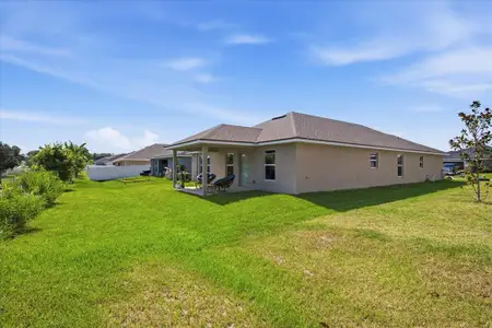 New construction Single-Family house 13243 Ogden Glade Rd, Dade City, FL 33525 plan 1720 - image 4
