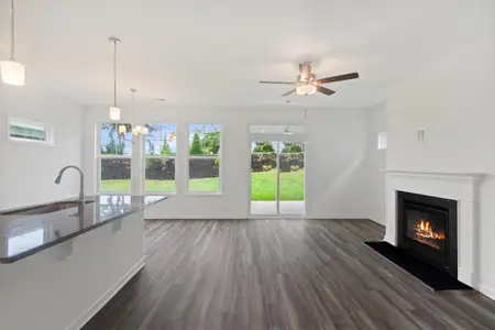 New construction Single-Family house 264 Brown Cir, Easley, SC 29642 plan Laurel II - image 12
