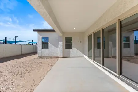 New construction Single-Family house 7577 W Evans Dr, Peoria, AZ 85381 - image 3