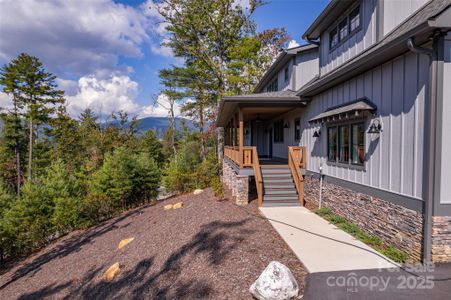 New construction Single-Family house 71 Crossings Cir, Fairview, NC 28730 - image