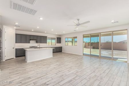 New construction Single-Family house 8569 N 175Th Ln, Waddell, AZ 85355 Amber- photo 8 8